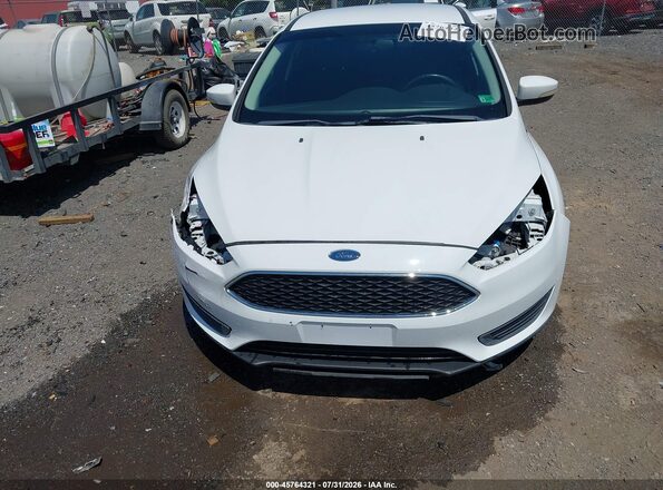 1FADP3F23GL279109 2016 FORD FOCUS White Դիմացի տեսք