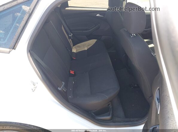 1FADP3F23GL279109 2016 FORD FOCUS White VIN կոդի պիտակի տեսք
