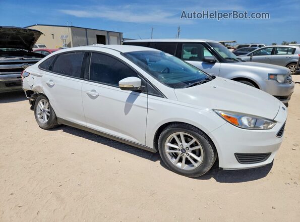 1FADP3F23GL351118 2016 FORD FOCUS Белый Передняя правая четверть