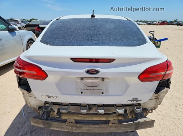 1FADP3F23GL351118 2016 FORD FOCUS Белый Вид сзади