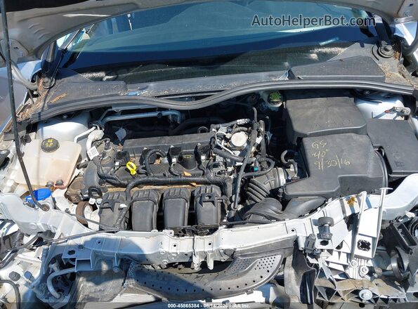 1FADP3F23GL375502 2016 FORD FOCUS Silver Rear view
