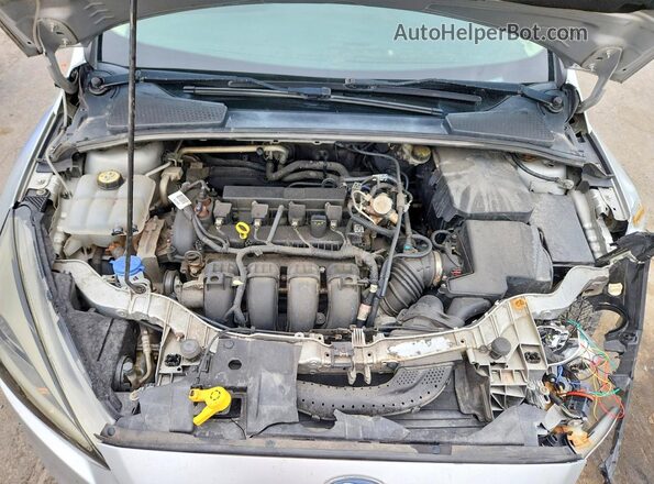 1FADP3F23GL381316 2016 FORD FOCUS Silver Սալոնի հետևի տեսք