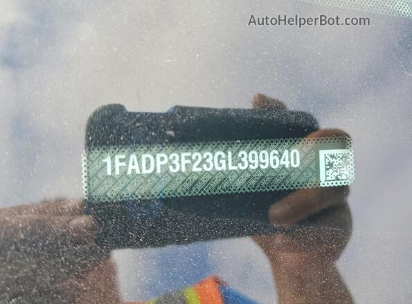 1FADP3F23GL399640 2016 FORD FOCUS White Շարժիչի բաժամունքի տեսք