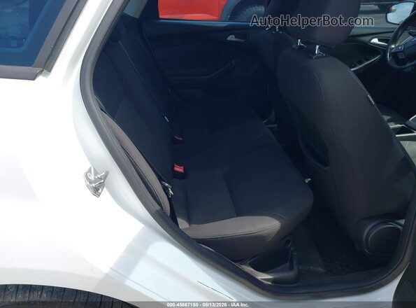 1FADP3F23HL231224 2017 FORD FOCUS White Widok naklejki z numerem VIN