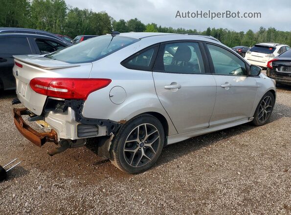 1FADP3F23HL255846 2017 FORD FOCUS Серебряный Задняя правая четверть