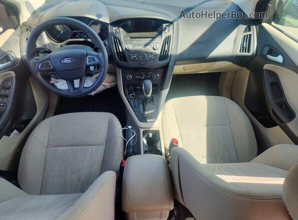 1FADP3F23HL295019 2017 FORD FOCUS Red Вид панелі приладів
