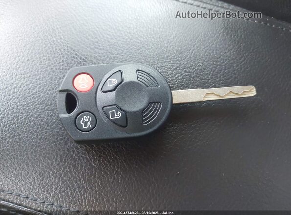 1FADP3F23HL313857 2017 FORD FOCUS Burgundy Вид панелі приладів