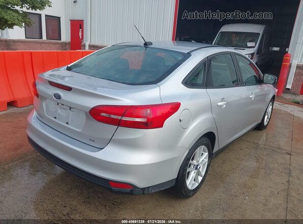 1FADP3F23HL329654 2017 FORD FOCUS Silver უკანა მარჯვენა