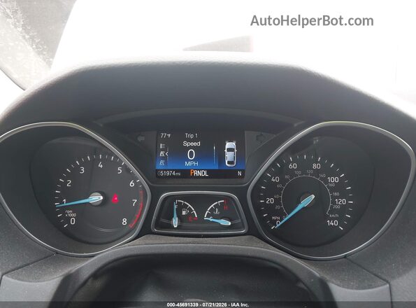 1FADP3F23HL329654 2017 FORD FOCUS Silver უკანა სავარძლების ხედი