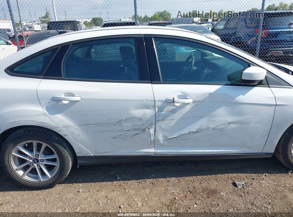 1FADP3F23JL254704 2018 FORD FOCUS White Вид спереду