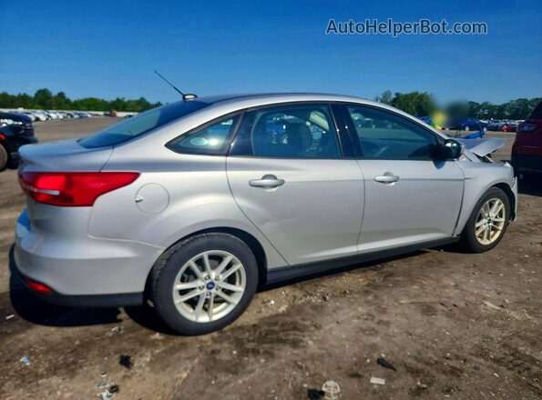 1FADP3F23JL319972 2018 FORD FOCUS Silver Հետևի աջ