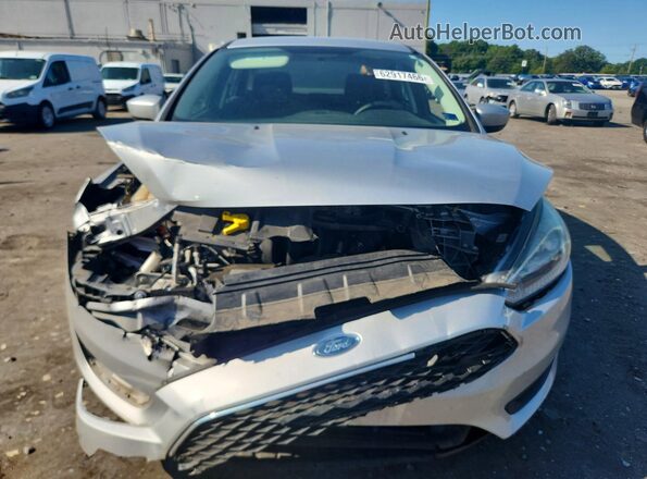 1FADP3F23JL319972 2018 FORD FOCUS Silver Դիմացի տեսք