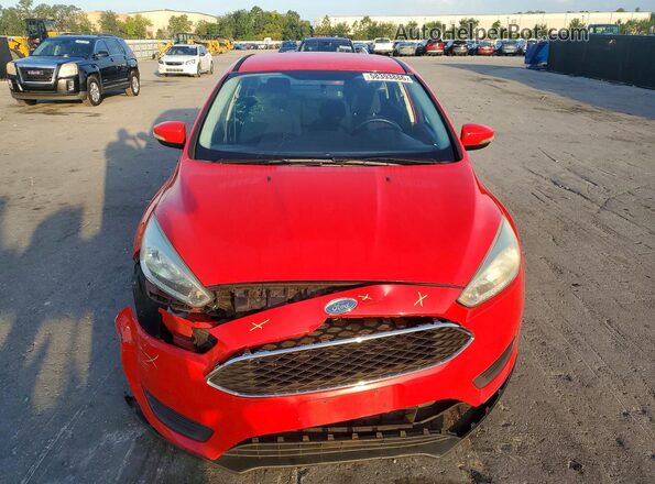 1FADP3F24GL228959 2016 FORD FOCUS Red Widok z przodu