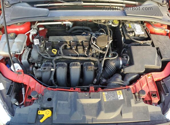 1FADP3F24GL228959 2016 FORD FOCUS Red Widok wnętrza z tyłu