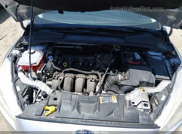 1FADP3F24GL284321 2016 FORD FOCUS Silver Vista trasera