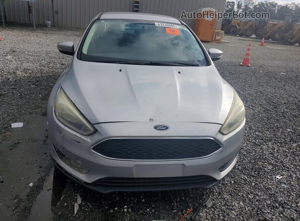 1FADP3F24GL320332 2016 FORD FOCUS Silver Դիմացի տեսք