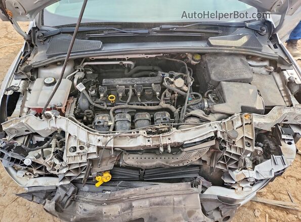 1FADP3F24GL359292 2016 FORD FOCUS Silver Вид задньої частини салону