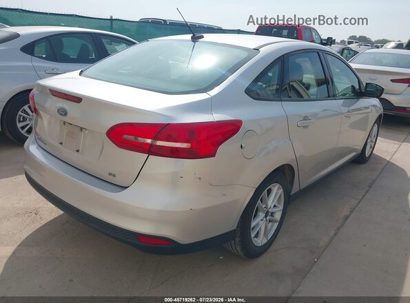 1FADP3F24HL288435 2017 FORD FOCUS Silver Задня права чверть