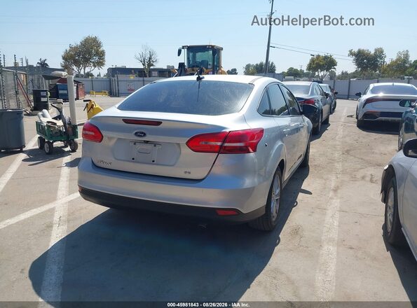 1FADP3F24HL296406 2017 FORD FOCUS Silver Задня ліва чверть