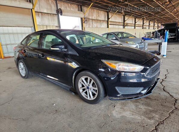 1FADP3F24HL315455 2017 FORD FOCUS Черный Передняя правая четверть
