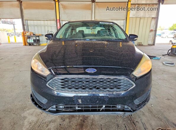 1FADP3F24HL315455 2017 FORD FOCUS Черный Вид спереди