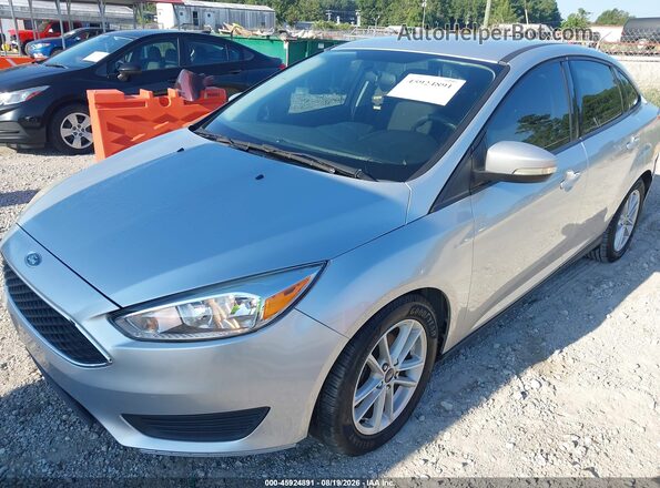 1FADP3F24HL338900 2017 FORD FOCUS Gray Vista frontal