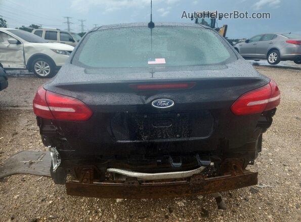 1FADP3F24JL231223 2018 FORD FOCUS Black Widok z tyłu