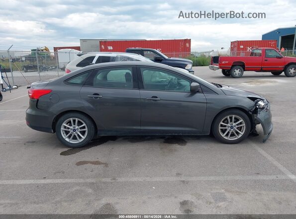 1FADP3F24JL258440 2018 FORD FOCUS Gray უკანა სალონის ხედი