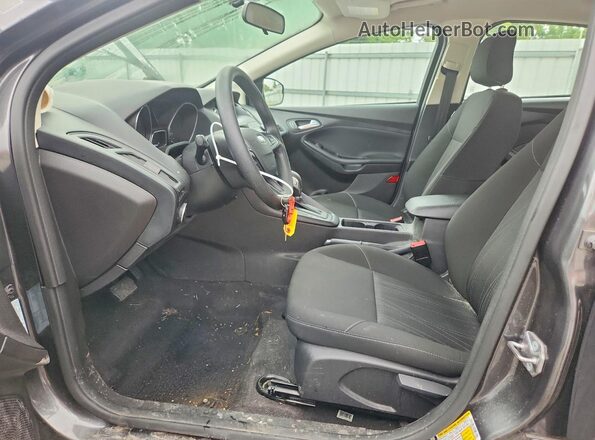 1FADP3F24JL276808 2018 FORD FOCUS White Widok wnętrza z przodu