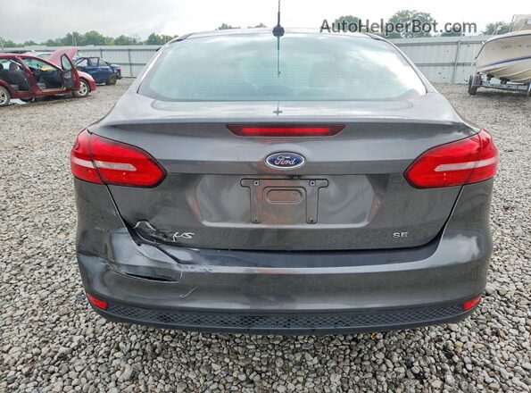 1FADP3F24JL276808 2018 FORD FOCUS White Widok z tyłu