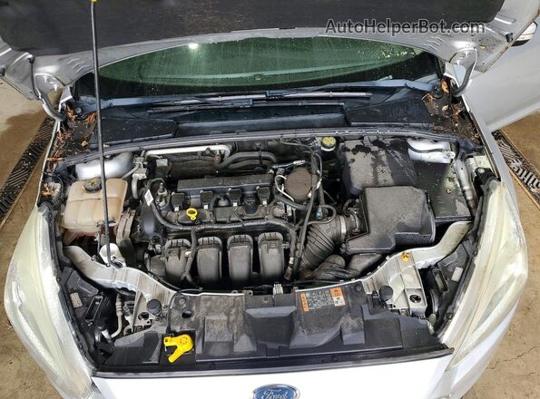 1FADP3F25GL270136 2016 FORD FOCUS Silver უკანა სალონის ხედი