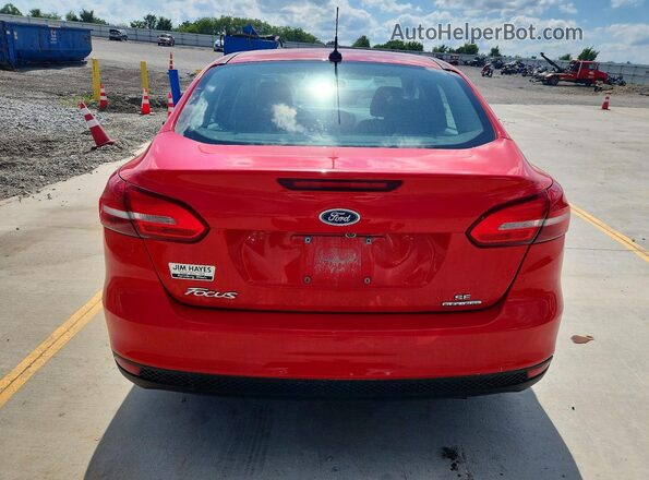 1FADP3F25GL319920 2016 FORD FOCUS Красный Вид сзади