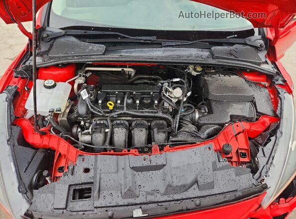 1FADP3F25GL325362 2016 FORD FOCUS Красный Вид задней части салона