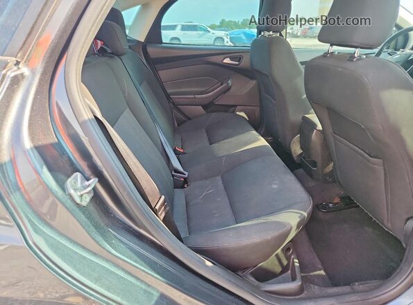 1FADP3F25GL379549 2016 FORD FOCUS Серый Вид задних сидений