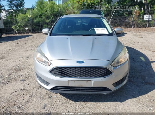 1FADP3F25HL315478 2017 FORD FOCUS Silver Widok z przodu
