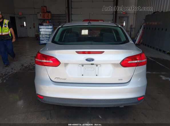 1FADP3F25JL328284 2018 FORD FOCUS Silver 