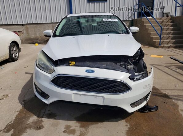 1FADP3F26GL224234 2016 FORD FOCUS Белый Вид спереди