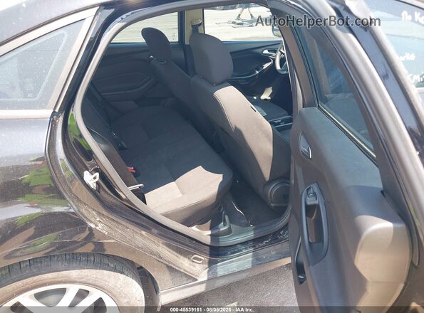 1FADP3F26GL271067 2016 FORD FOCUS Black VIN կոդի պիտակի տեսք