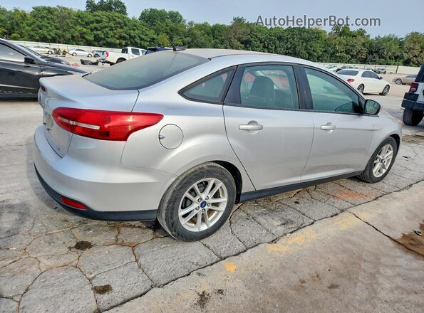 1FADP3F26HL325727 2017 FORD FOCUS Silver Tył prawy