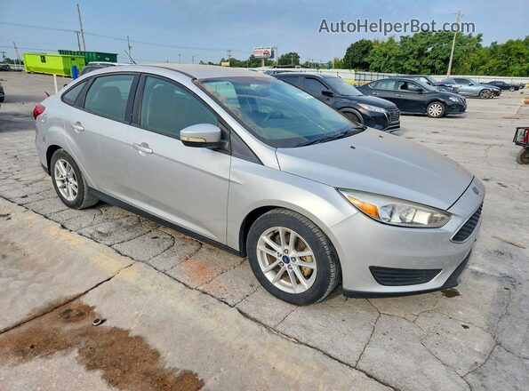 1FADP3F26HL325727 2017 FORD FOCUS Silver Przód prawy