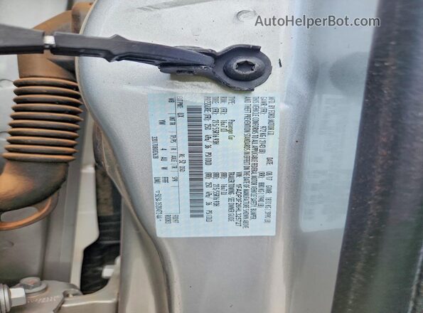 1FADP3F26HL325727 2017 FORD FOCUS Silver Widok komory silnika