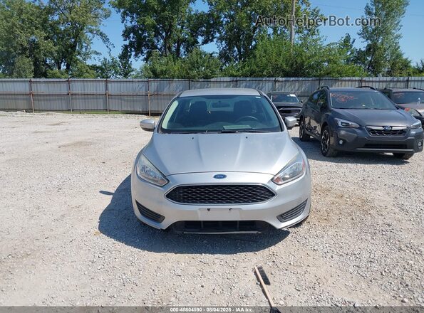 1FADP3F26HL339823 2017 FORD FOCUS Silver წინა ხედი
