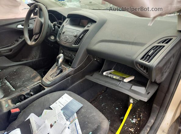 1FADP3F26JL301837 2018 FORD FOCUS Gold Vista del salpicadero
