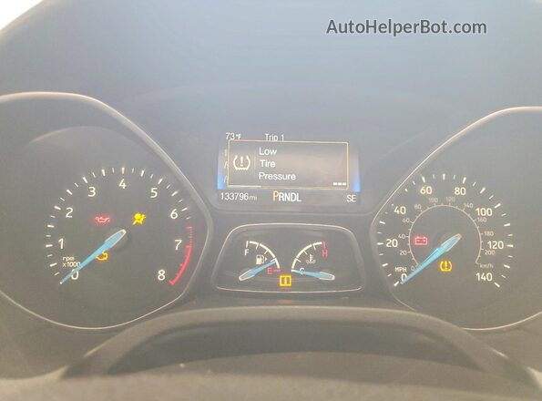 1FADP3F26JL315981 2018 FORD FOCUS Gray Вид щитка приладів