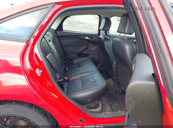 1FADP3F27GL316095 2016 FORD FOCUS Red Вид наклейки з VIN-кодом