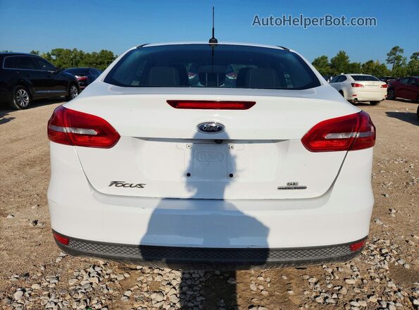 1FADP3F27GL391234 2016 FORD FOCUS White Առջևի վահանակի տեսք