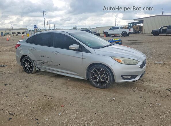 1FADP3F27GL395221 2016 FORD FOCUS Silver Передня права чверть