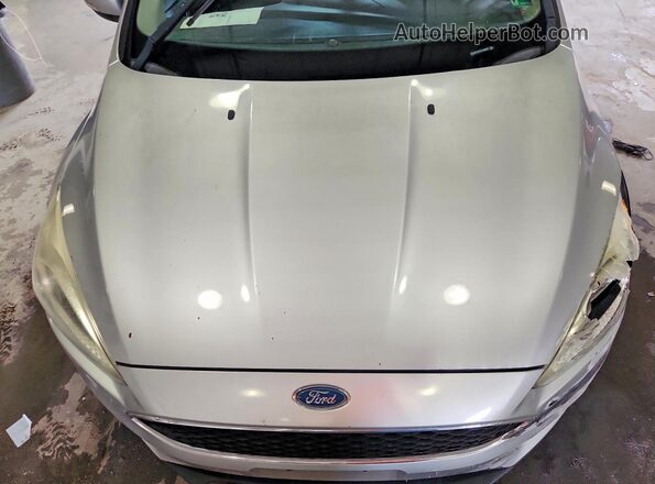 1FADP3F27GL402832 2016 FORD FOCUS Silver უკანა სალონის ხედი
