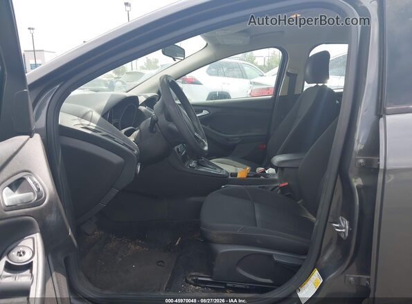 1FADP3F27HL217942 2017 FORD FOCUS Gray Սալոնի դիմացի տեսք