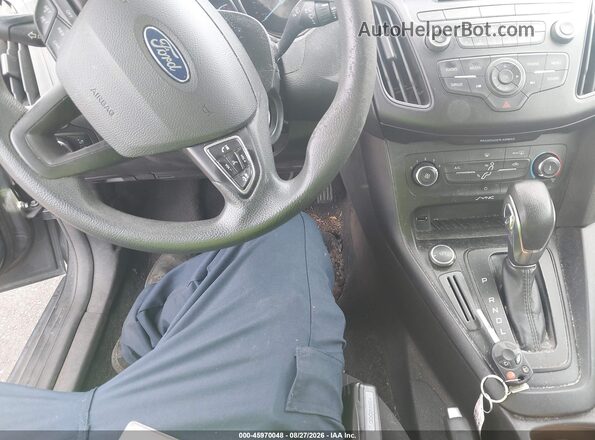 1FADP3F27HL217942 2017 FORD FOCUS Gray Առջևի վահանակի տեսք
